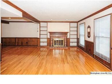 Huge Living Room with fireplace