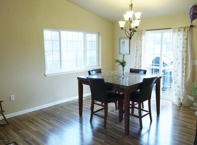 Dining Rm