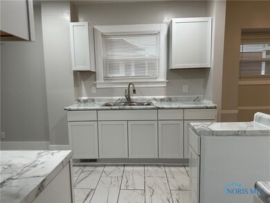 New Kitchen Cabinets with New Sink, New Countertop