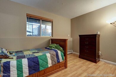 2 DOWN BED ROOM