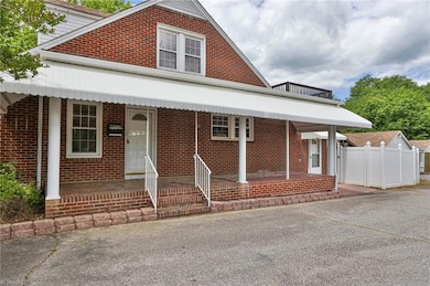 2036 1st Ave SW, Hickory, NC 28602 - photo 6