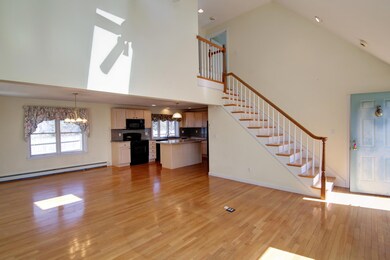 18 Chestnut St, Teaticket, MA 02536 - photo 2