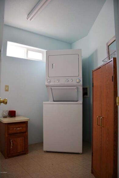 Laundry/Storage