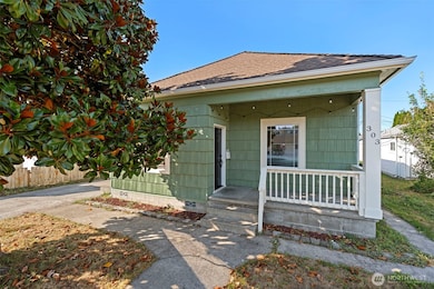 303 W Magnolia St, Centralia, WA 98531 - photo 2