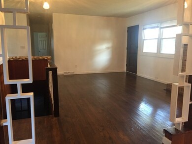 304 Roosevelt Ave, Springfield, MA 01118 - photo 6