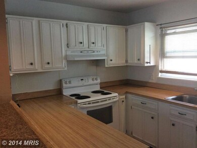 18910 Pine Ridge Ln unit 61, Germantown, MD 20874 - photo 4