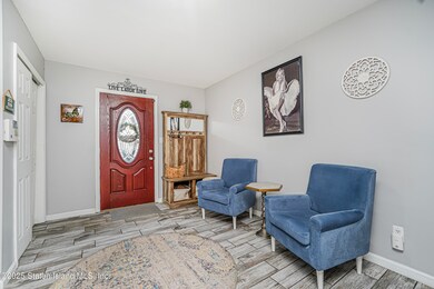 11 Seguine Place, Staten Island, NY 10312 - photo 3