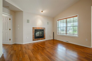 697 Prairie Grass Rd, Oregon, WI 53575 - photo 2