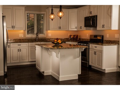 653 Park Rd, Downingtown, PA 19335 - photo 4