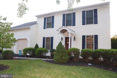 199 Abbey Dr, Royersford, PA 19468 - photo 2