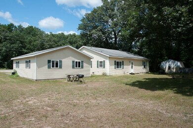 11158 N Bingham Ave, Bitely, MI 49309 - photo 4