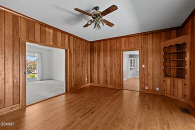 009-1328MainStreet-WhitePine-TN-37890-SM