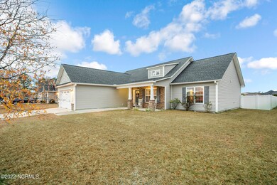 425 Meadowlark Dr, Winterville, NC 28590 - photo 2