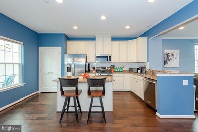 7210 Sunking Ln, Elkridge, MD 21075 - photo 2