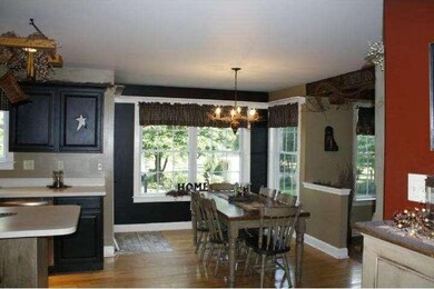 594 Birdell Rd, Honey Brook, PA 19344 - photo 5