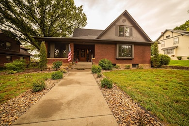 312 W 9th St, Concordia, KS 66901 - photo 2