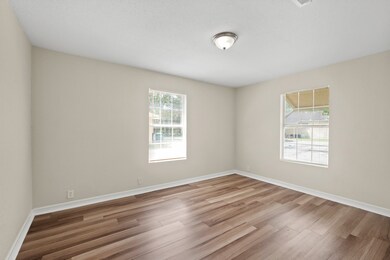 8244 Hartford St, Houston, TX 77017 - photo 6