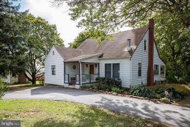 5836 Mineral Hill Rd, Sykesville, MD 21784 - photo 2