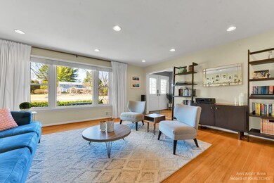 3787 Quarton Rd, Bloomfield Hills, MI 48302 - photo 6