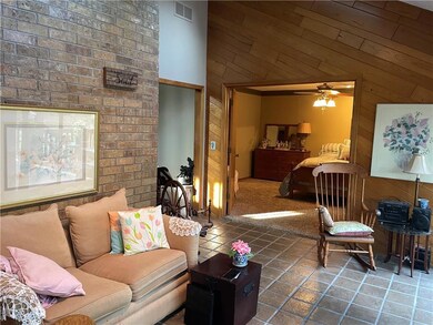 8539 Long St, Lenexa, KS 66215 - photo 3