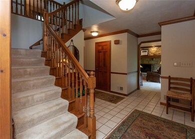 Large Inviting entry.