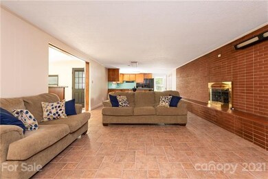 263 Erwin Hills Rd, Asheville, NC 28806 - photo 7