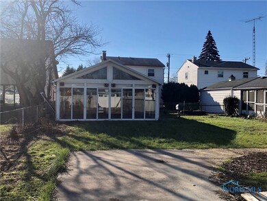 2523 101st St, Toledo, OH 43611 - photo 4
