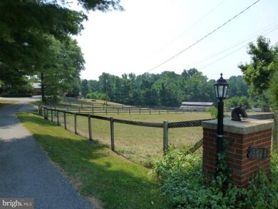 3625 Solomons Island Rd, Harwood, MD 20776 - photo 2