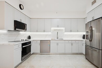 Resort Villas unit 507, Key Biscayne, FL 33149 - photo 5