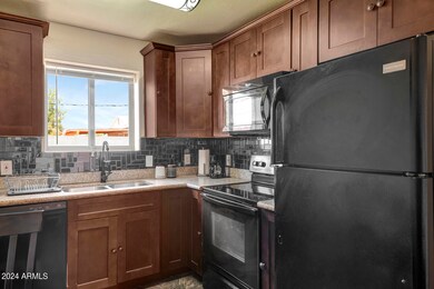 09_1161_E_Fifth_Ave__09_mls