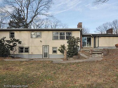 120 Cushing Rd, Warwick, RI 02888 - photo 3