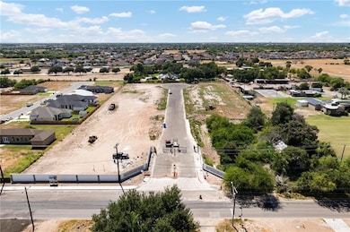 900 Mountain Rd, Mission, TX 78573 - photo 4