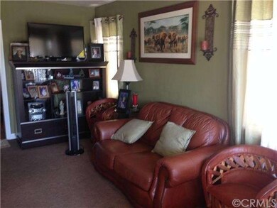 825 W Spruce St, Compton, CA 90220 - photo 5