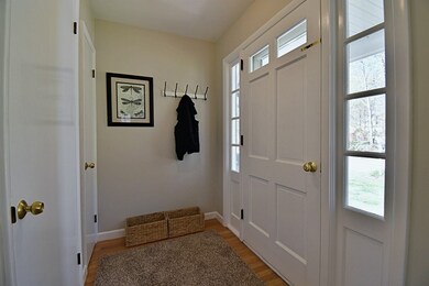 20 E Main St, Southborough, MA 01772 - photo 4