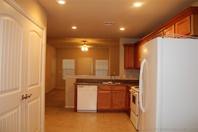 1624 Shenandoah Dr, Ardmore, OK 73401 - photo 6