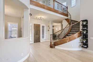 11 Foyer