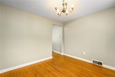 1815 Irwin St, Aliquippa, PA 15001 - photo 7