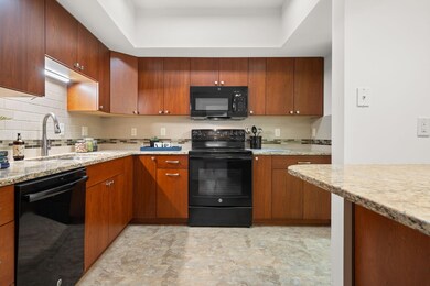 2125 Nature Cove Ct unit 108, Ann Arbor, MI 48104 - photo 7