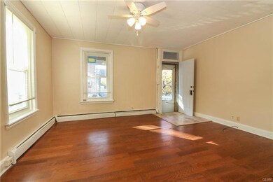 559 Ontario St, Bethlehem, PA 18015 - photo 2