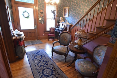 313 W 5th Ave, Columbus, OH 43201 - photo 4