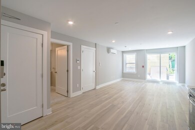 5230 Walnut St unit 1R, Philadelphia, PA 19139 - photo 2