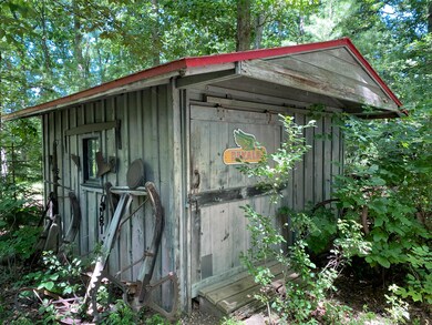 shed