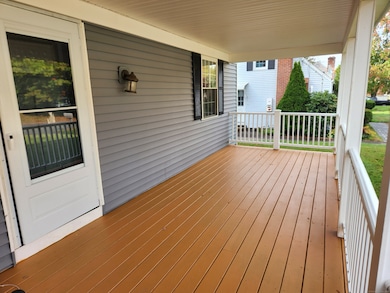 62 Benton Ln, Glastonbury, CT 06033 - photo 3