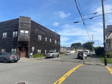 1039 B St, Eureka, CA 95501 - photo 5