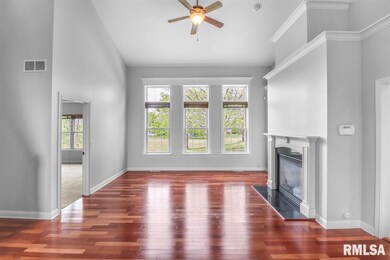 4613 N Weaverridge Blvd, Peoria, IL 61615 - photo 7