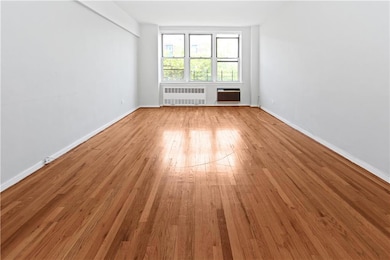 1580 E 13th St unit 6J, Brooklyn, NY 11230 - photo 3