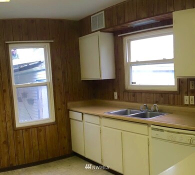 unlisted-address, Longview, WA 98632 - photo 6