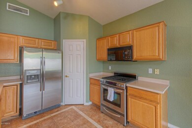 4262 E Maya Way Cave Creek AZ-large-007-
