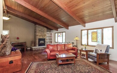 Living Room2