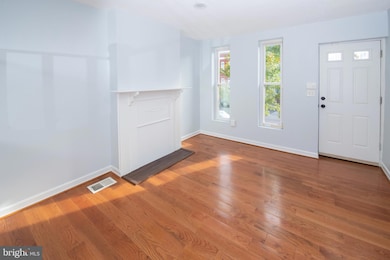 1230 W Cross St, Baltimore, MD 21230 - photo 4